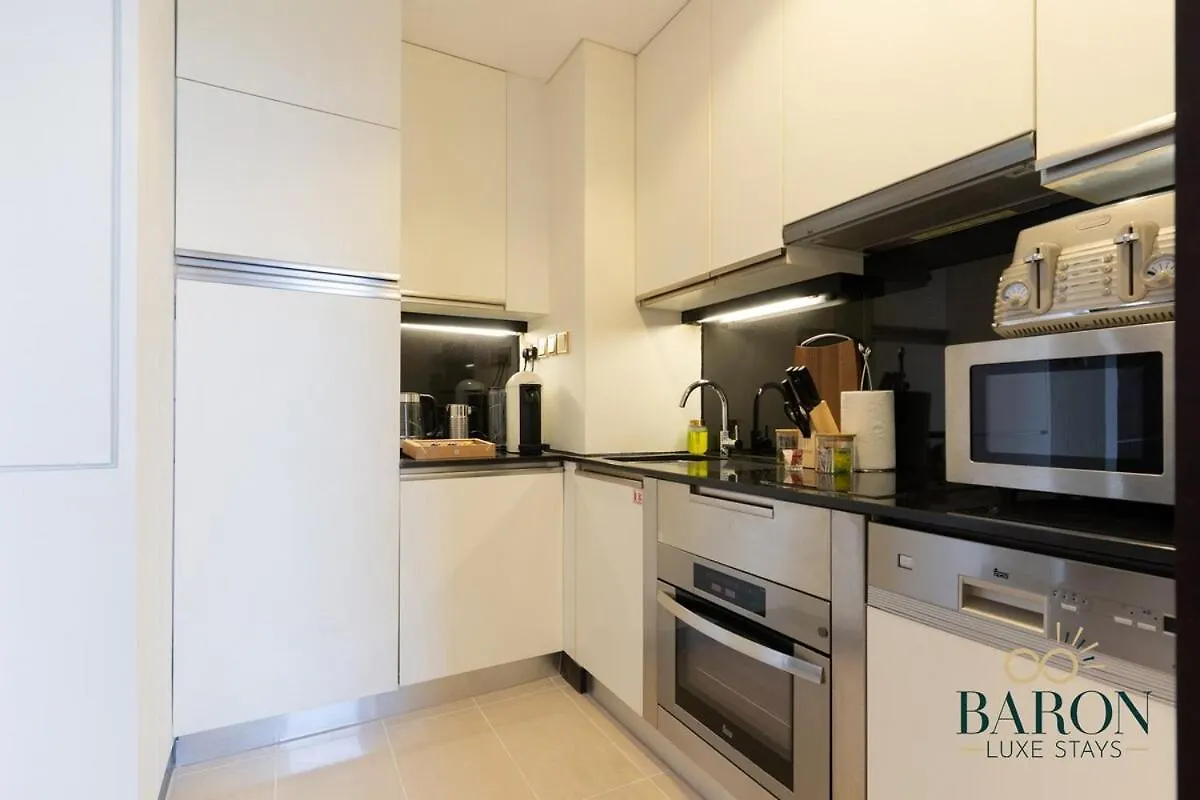 Classy Studio Emaar Residences Marina Dubai Apartment